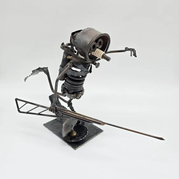 Vintage 1971 K Moore Scrap Metal Diver Sculpture Spear Pearl Signed Art - Picture 10 of 16